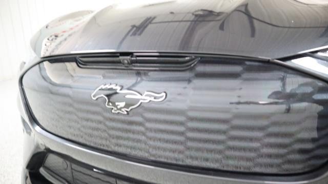 Used 2022 Ford Mustang Mach-E GT image 29
