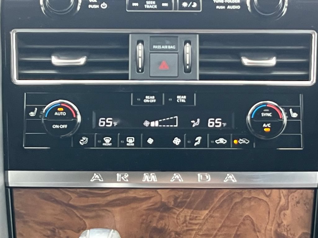 Used 2024 Nissan Armada SL RWD image 4