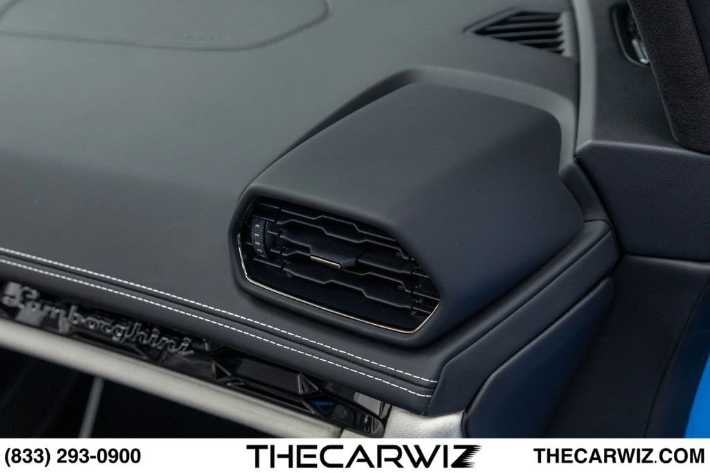 Used 2024 Lamborghini Huracan EVO AWD/4WD image 79