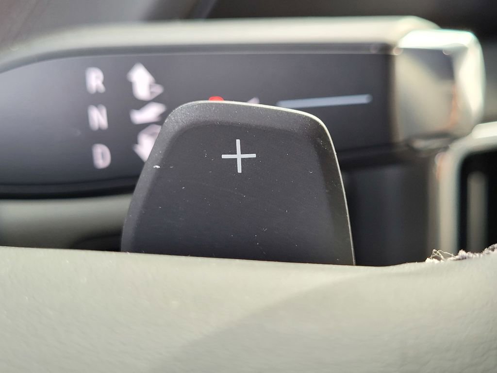 New 2026 GMC Yukon XL Denali w/ Denali Reserve Package image 21