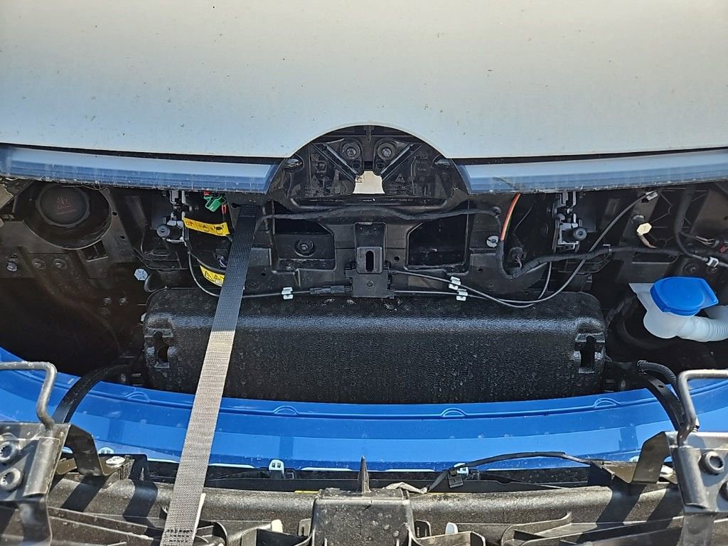 New 2025 Volkswagen ID. Buzz 1st Edition AWD/4WD image 20