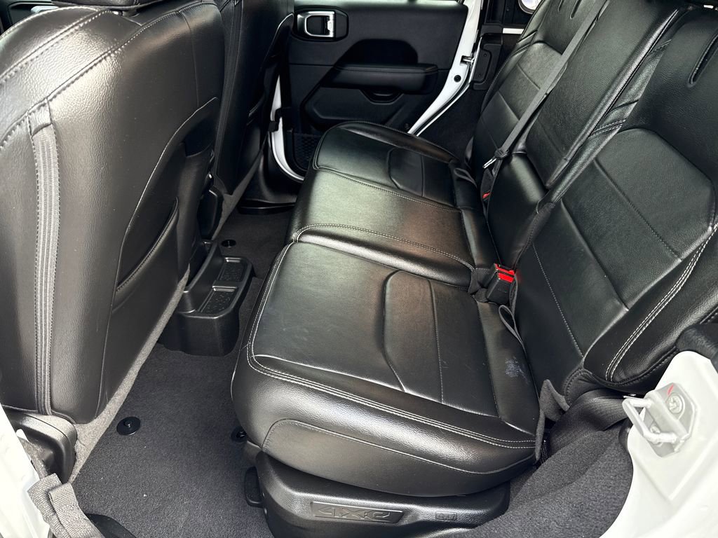 Certified 2023 Jeep Wrangler Unlimited Sahara image 18