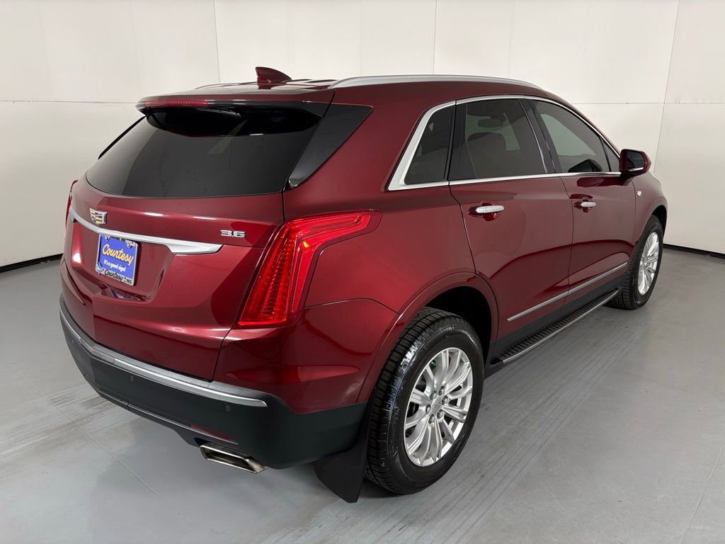 Used 2018 Cadillac XT5 FWD image 8