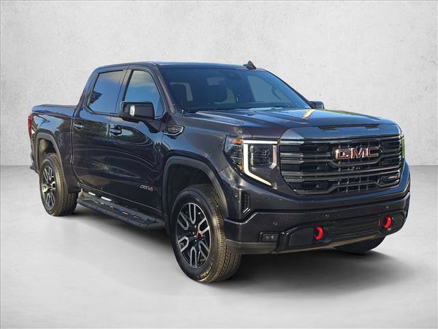 Used 2023 GMC Sierra 1500 AT4 w/ AT4 Premium Package AWD/4WD image 3