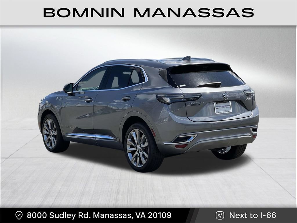 Used 2022 Buick Envision Avenir w/ Technology Package II AWD/4WD image 4