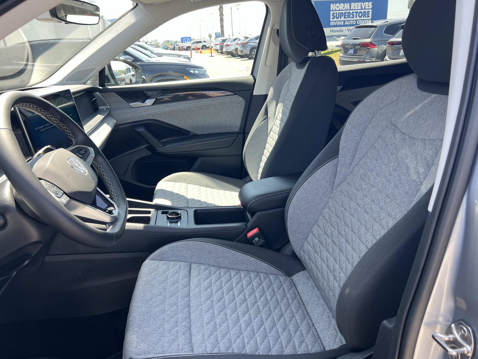 Certified 2025 Volkswagen Tiguan S FWD image 20