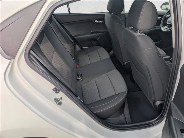 Used 2020 Kia Rio LX image 17