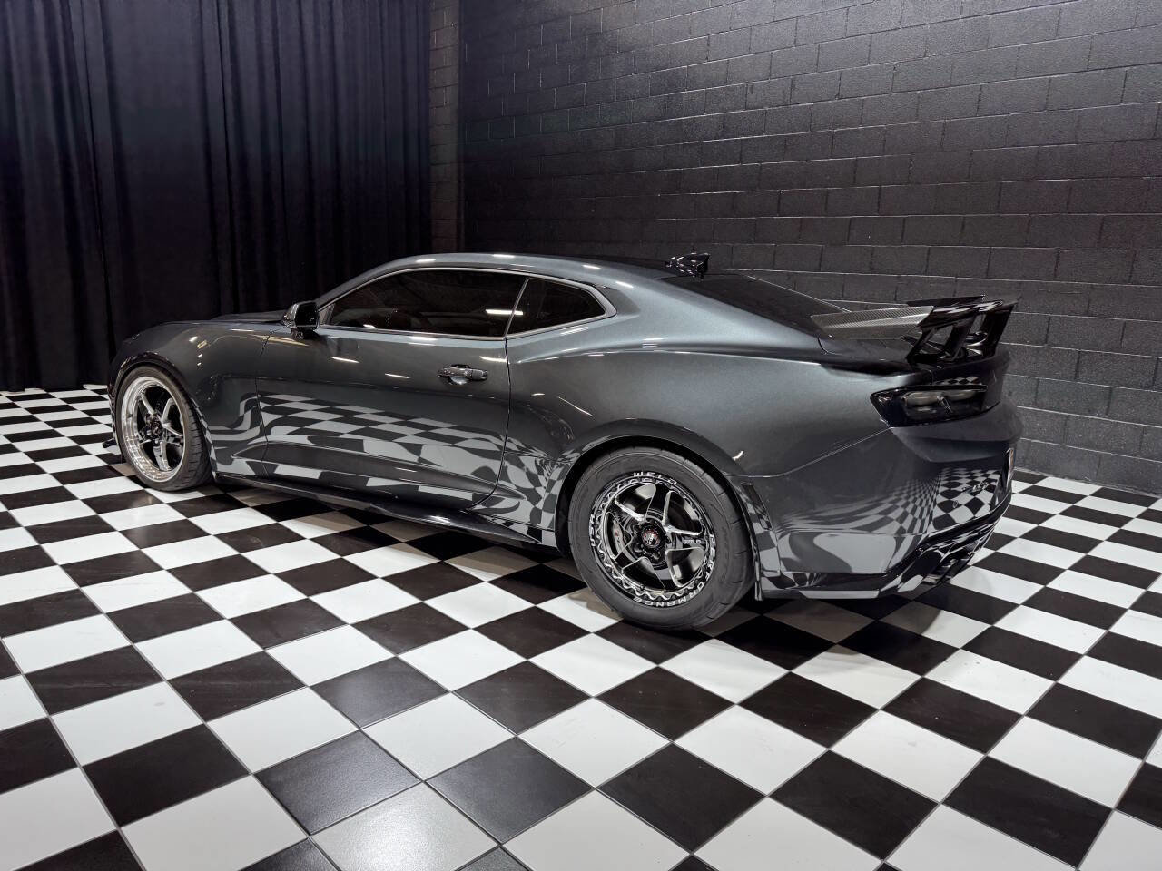 Used 2017 Chevrolet Camaro ZL1 image 14