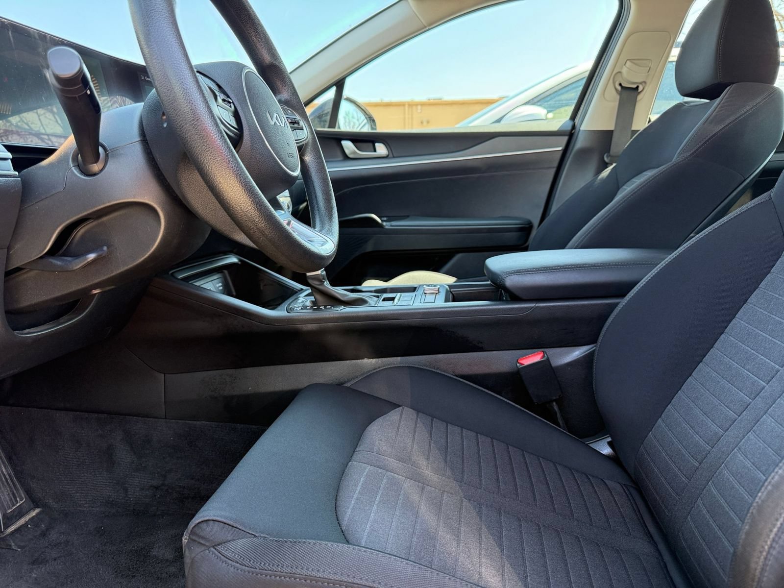 Used 2025 Kia K5 LXS FWD image 28