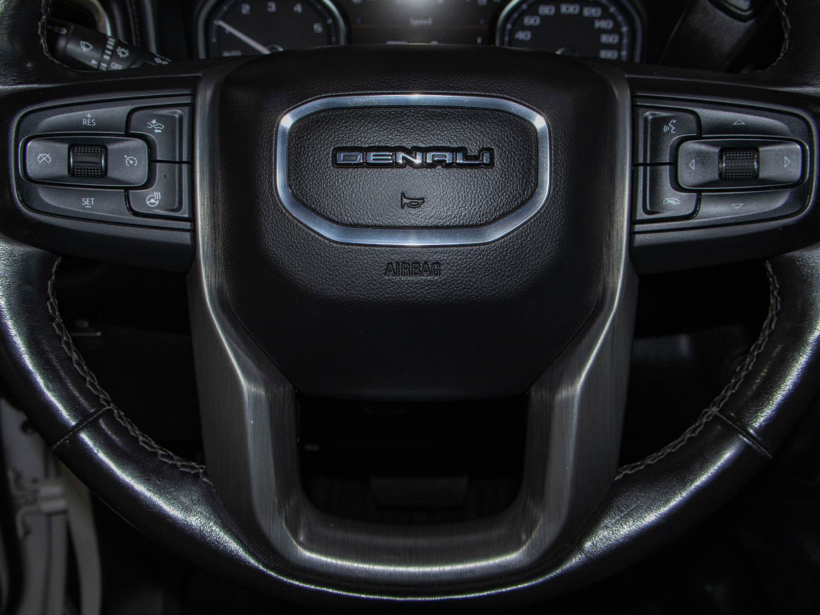 Used 2020 GMC Sierra 1500 Denali w/ Denali Ultimate Package image 11