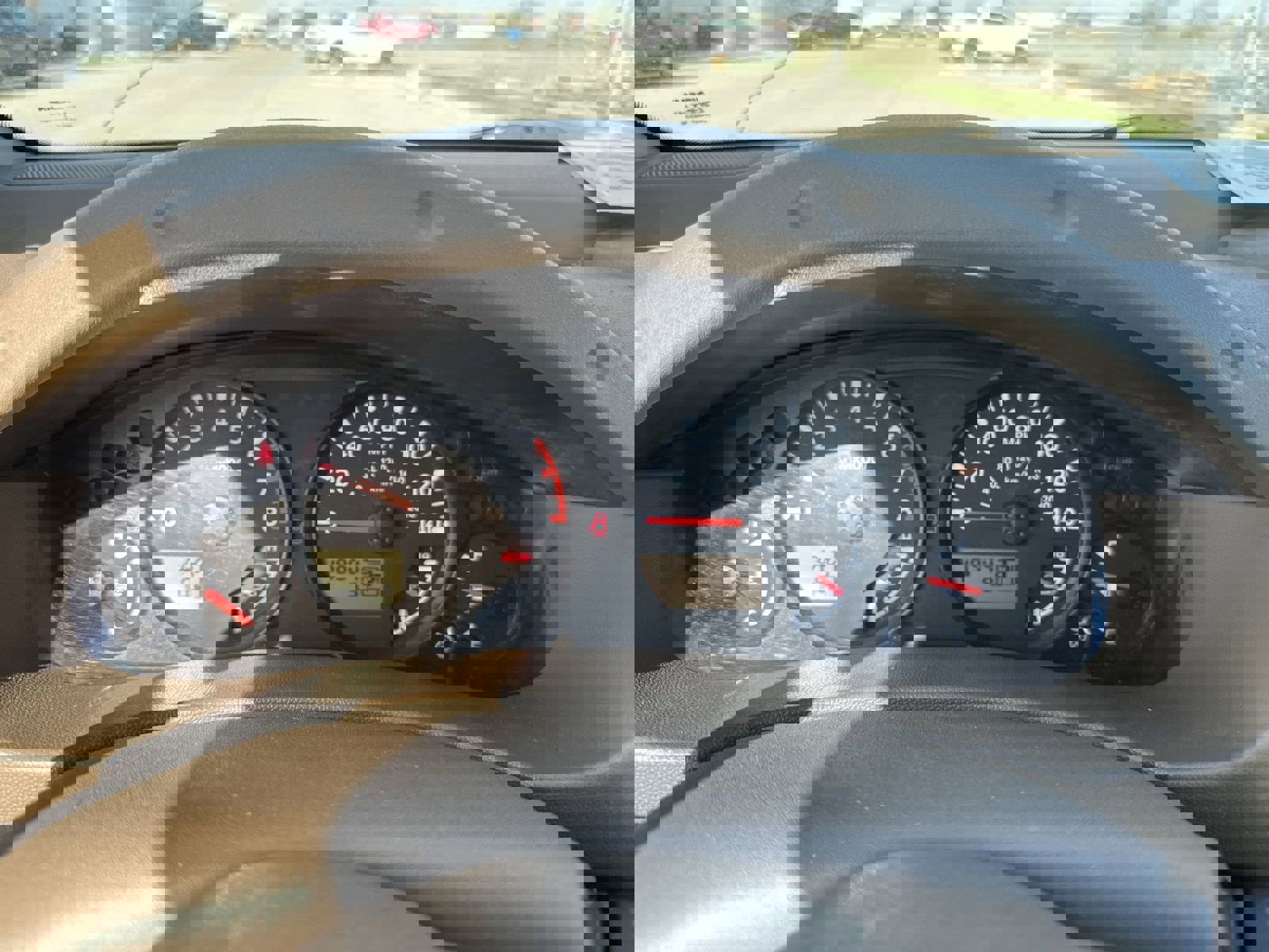 Used 2005 Nissan Frontier SE w/ (P01) Power Pkg image 12