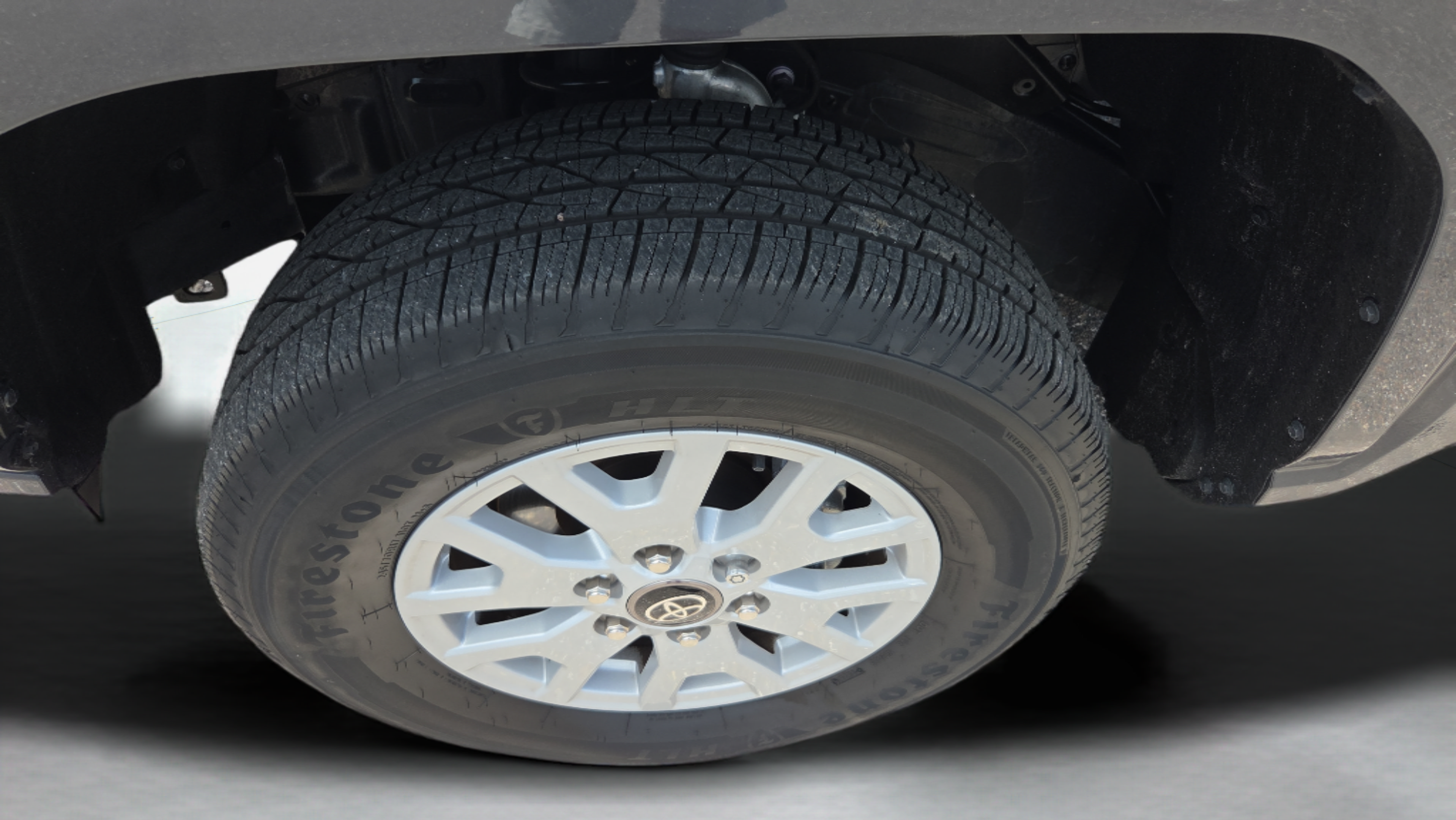 Certified 2026 Toyota Tacoma SR5 AWD/4WD image 29