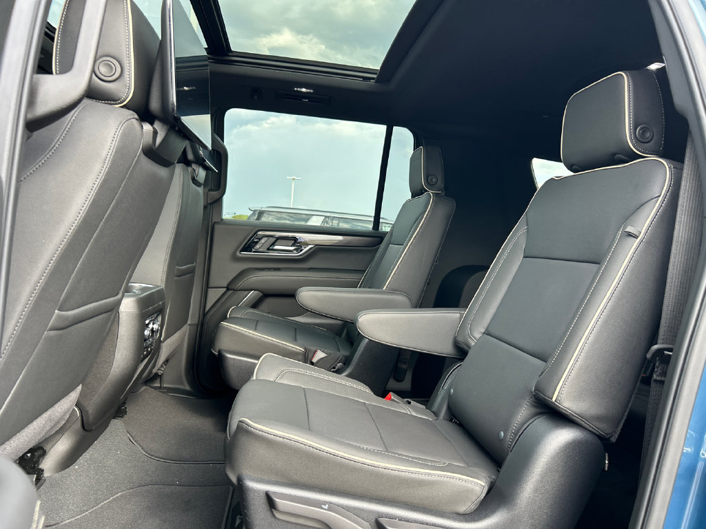 New 2026 GMC Yukon XL Elevation AWD/4WD image 35