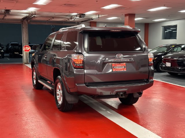 Certified 2018 Toyota 4Runner SR5 AWD/4WD image 5