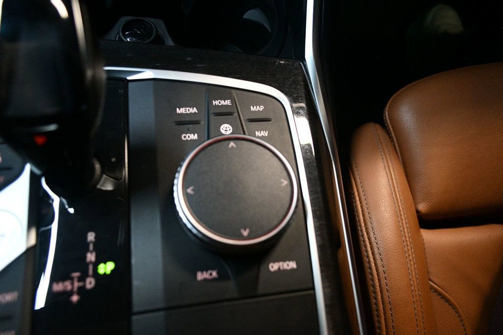 Used 2021 BMW 330i xDrive Sedan image 64