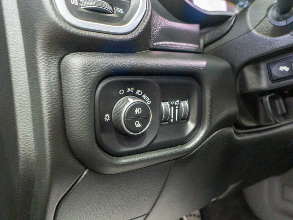 Used 2019 RAM 2500 Laramie image 22