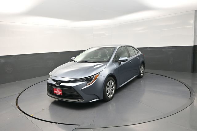 Used 2024 Toyota Corolla LE FWD image 38