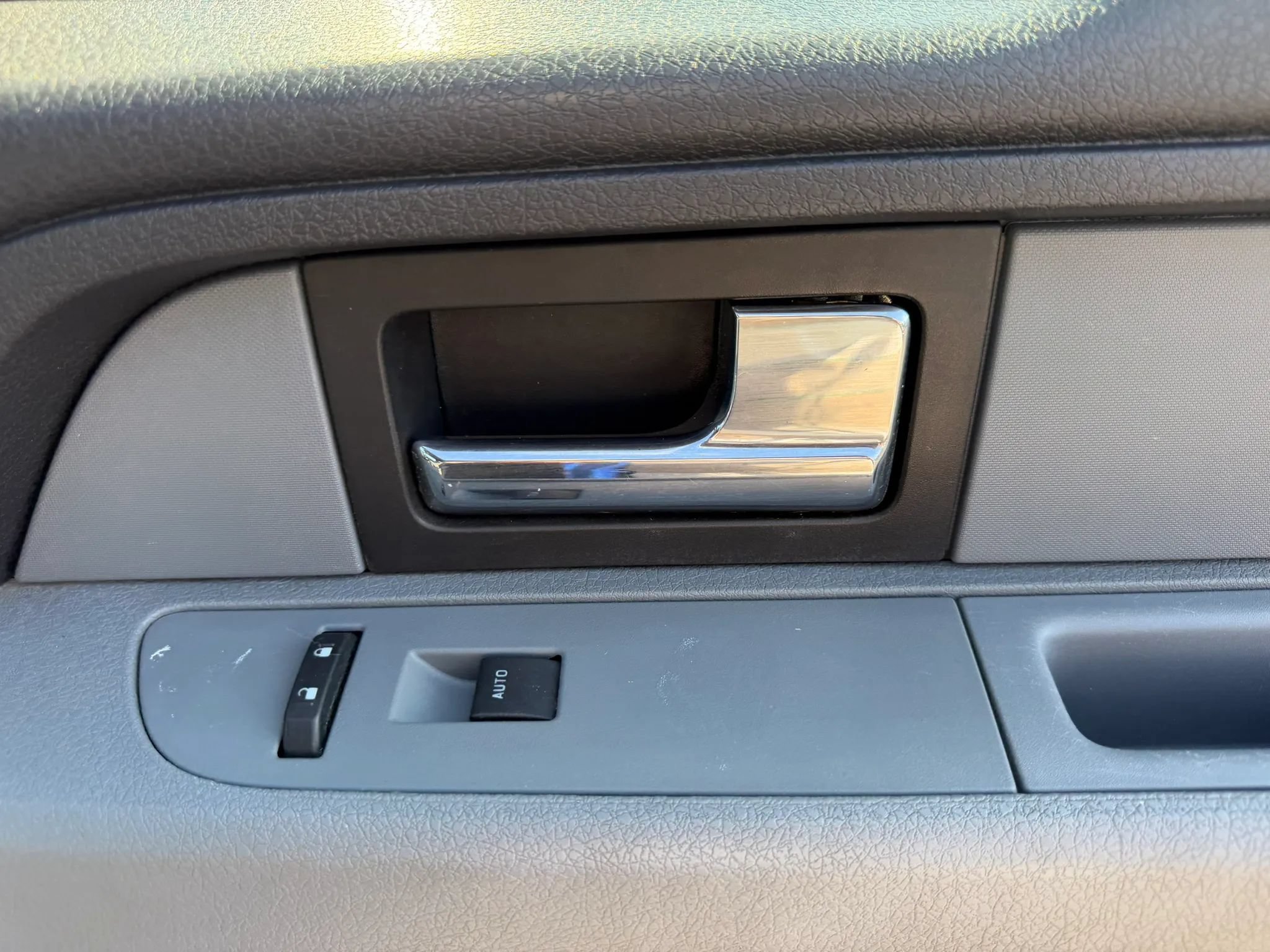 Used 2013 Ford F150 XLT w/ Luxury Equipment Group AWD/4WD image 28