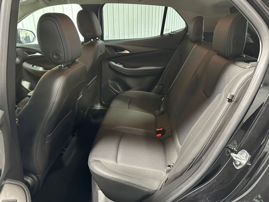 Used 2024 Buick Encore GX Preferred image 10