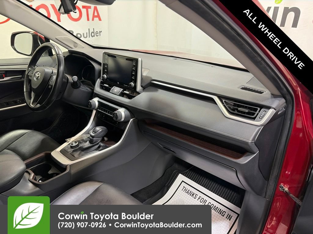 Used 2019 Toyota RAV4 Limited w/ Cold Weather Package AWD/4WD image 12