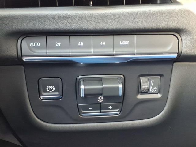 New 2026 Cadillac Escalade Luxury image 12