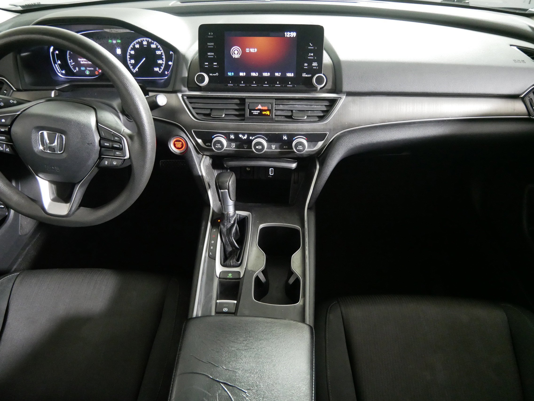 Used 2018 Honda Accord LX image 10