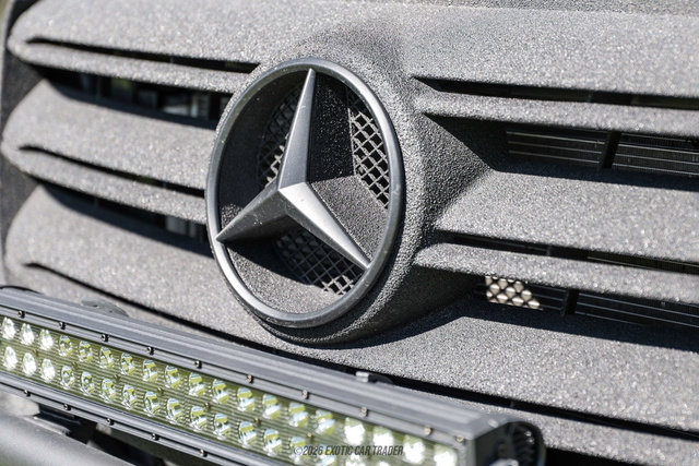 Used 2024 Mercedes-Benz Sprinter 2500 image 63
