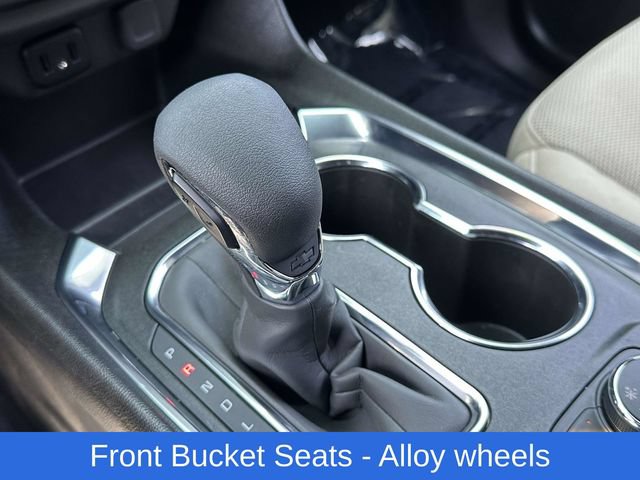 Used 2023 Chevrolet Traverse LS FWD image 8