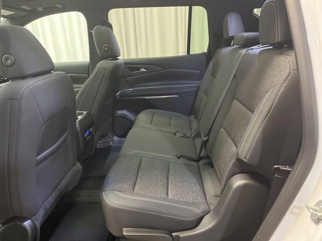 Used 2025 Chevrolet Traverse LT w/ Sun and Wheel Package image 26