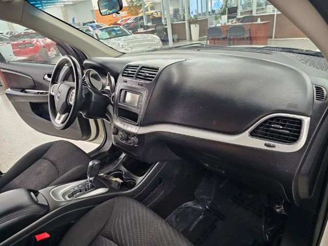 Used 2018 Dodge Journey SE w/ Connectivity Group image 8