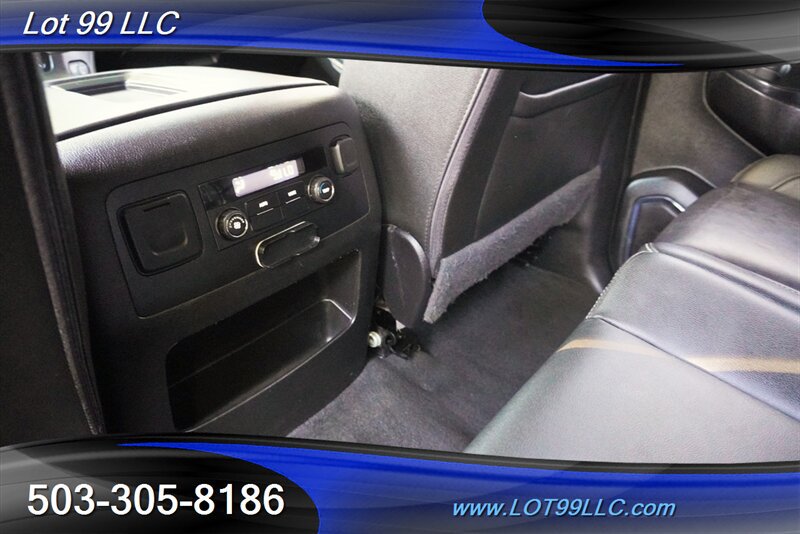Used 2018 Chevrolet Suburban LT AWD/4WD image 14