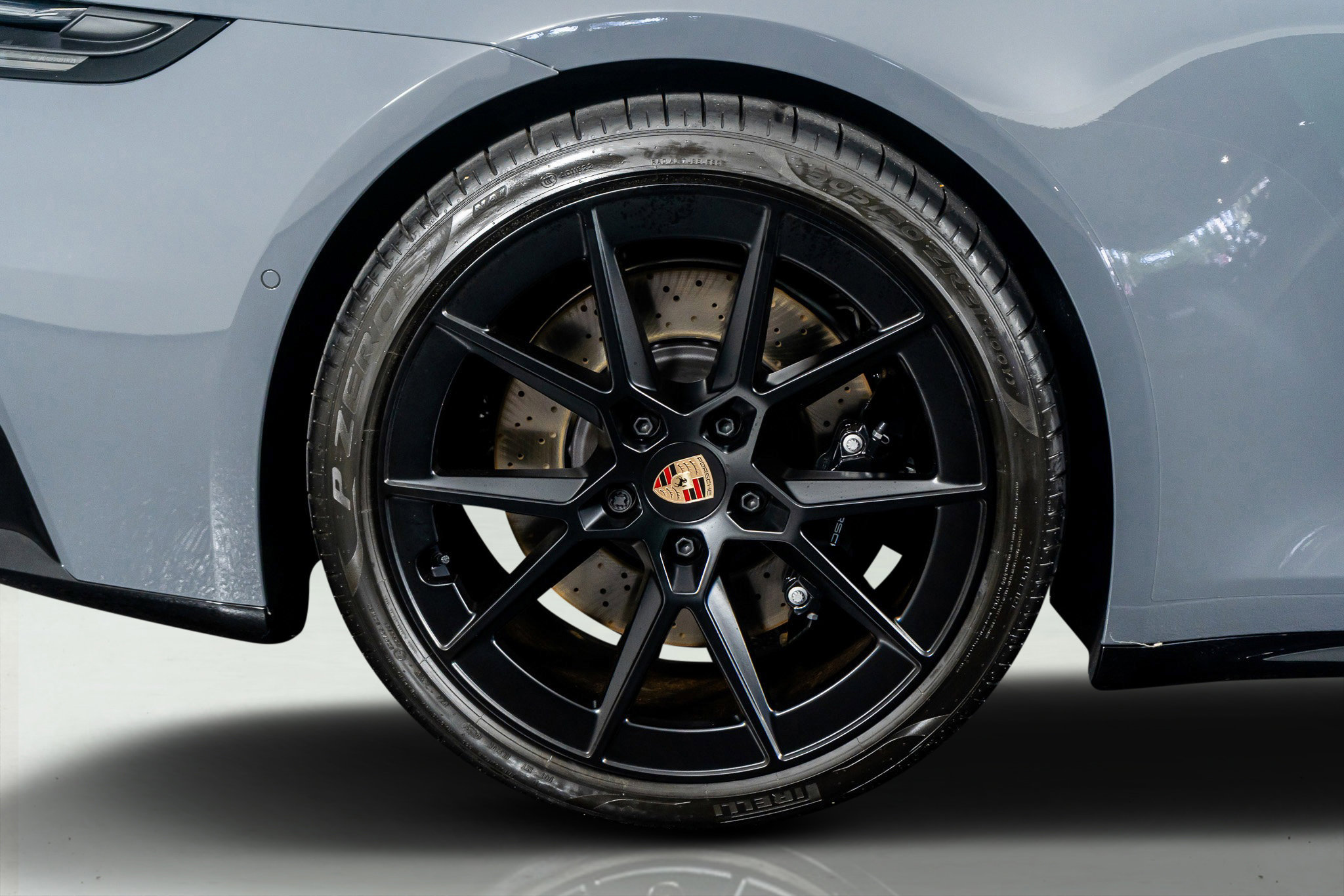 Used 2025 Porsche 911 Carrera S RWD image 10