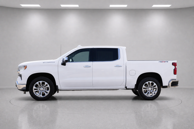 Used 2023 Chevrolet Silverado 1500 LTZ AWD/4WD image 6