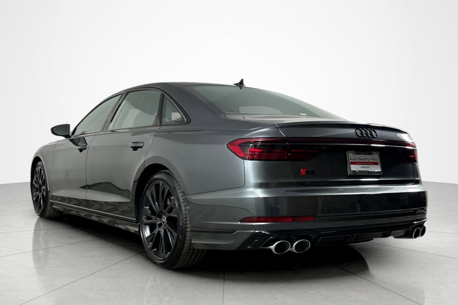 New 2025 Audi S8 image 4