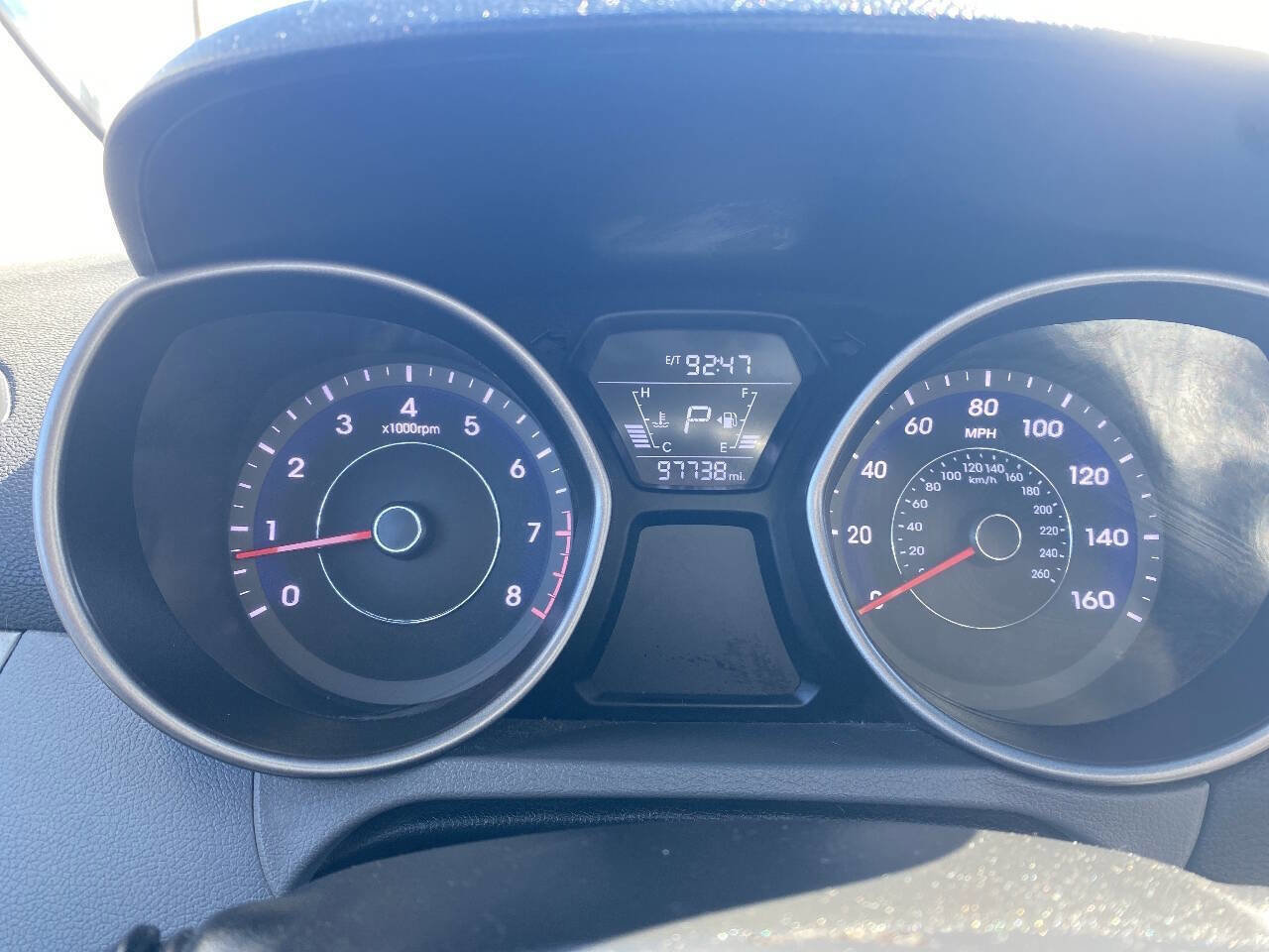 Used 2016 Hyundai Elantra SE FWD image 12