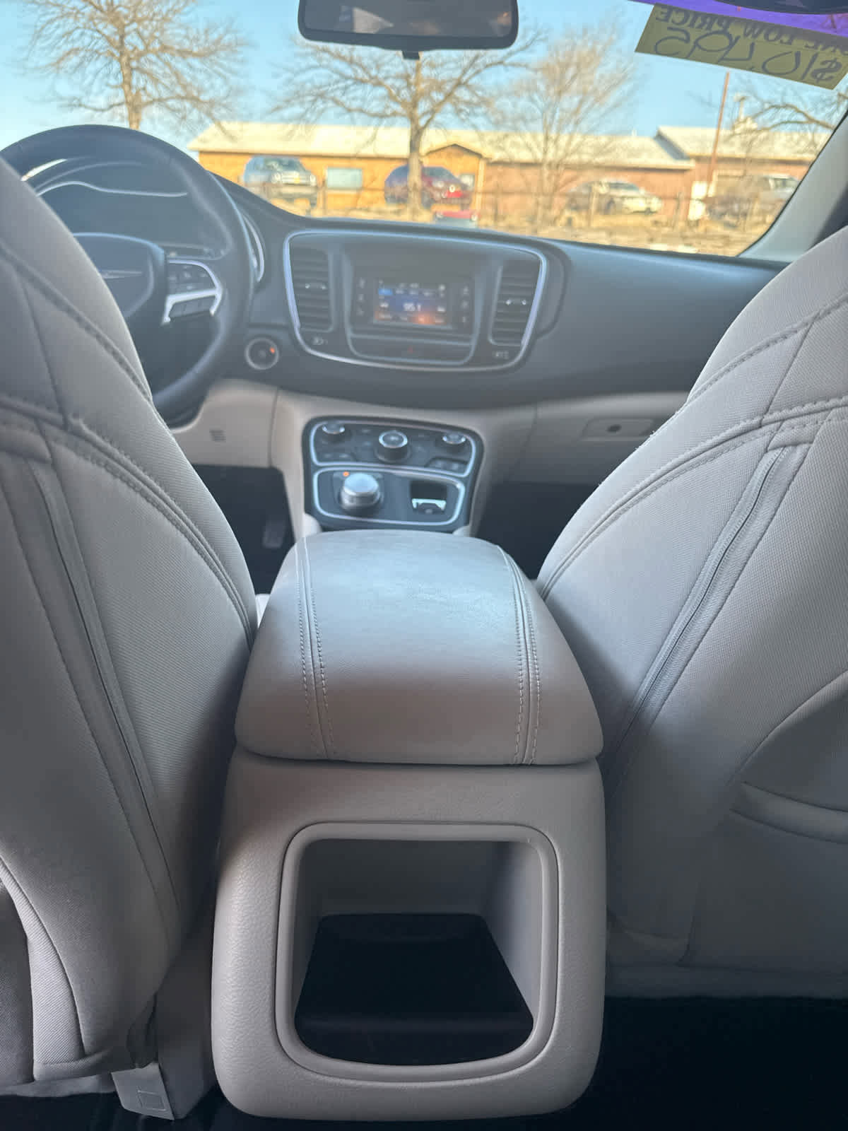 Used 2016 Chrysler 200 Limited image 25