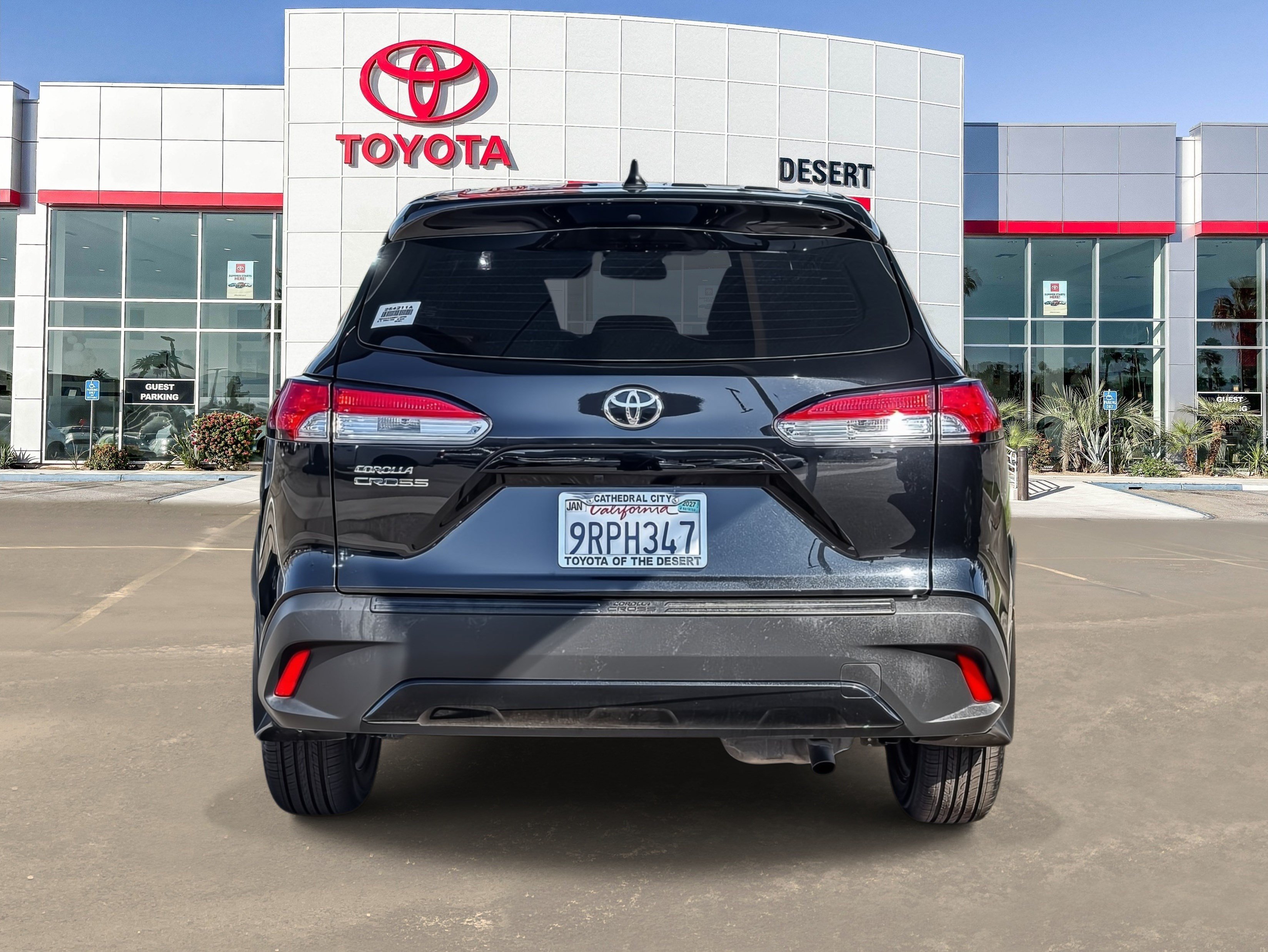 Certified 2025 Toyota Corolla Cross L FWD image 6