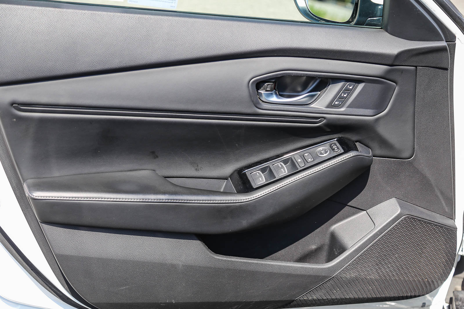 Certified 2024 Honda Accord Touring image 25