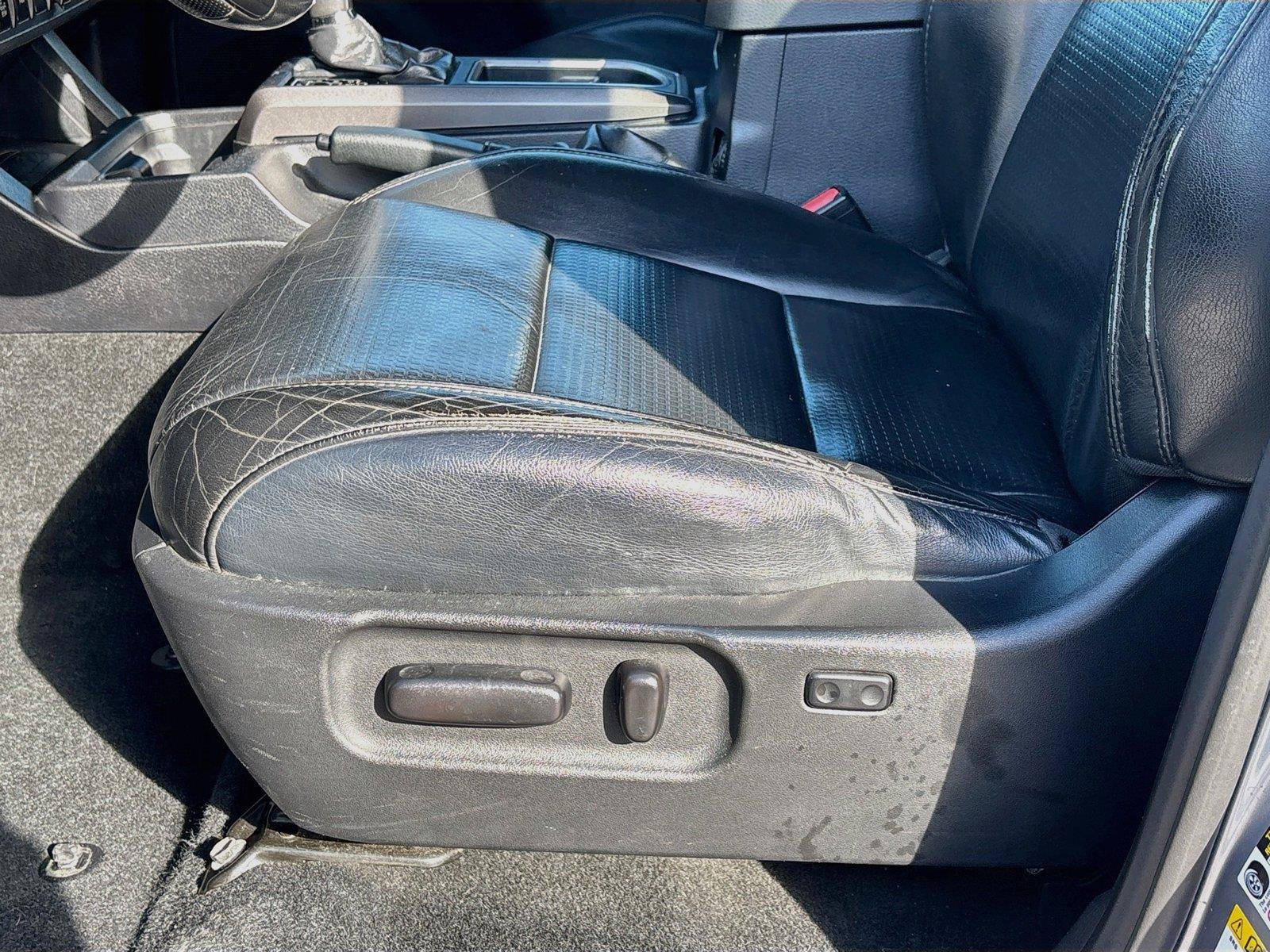 Used 2020 Toyota Tacoma TRD Sport w/ TRD Premium Sport Package AWD/4WD image 23