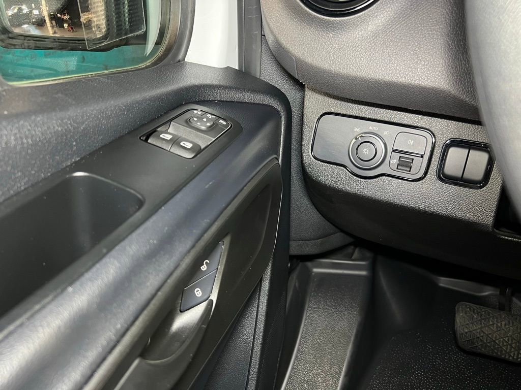Used 2023 Mercedes-Benz Sprinter 1500 image 24
