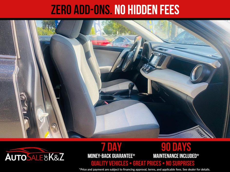 Used 2015 Toyota RAV4 LE FWD image 20