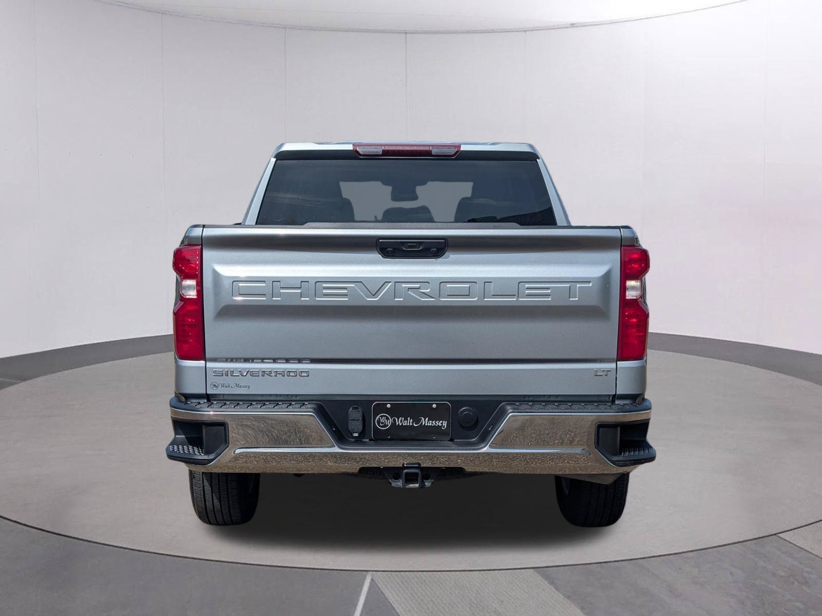 Used 2025 Chevrolet Silverado 1500 LT AWD/4WD image 4