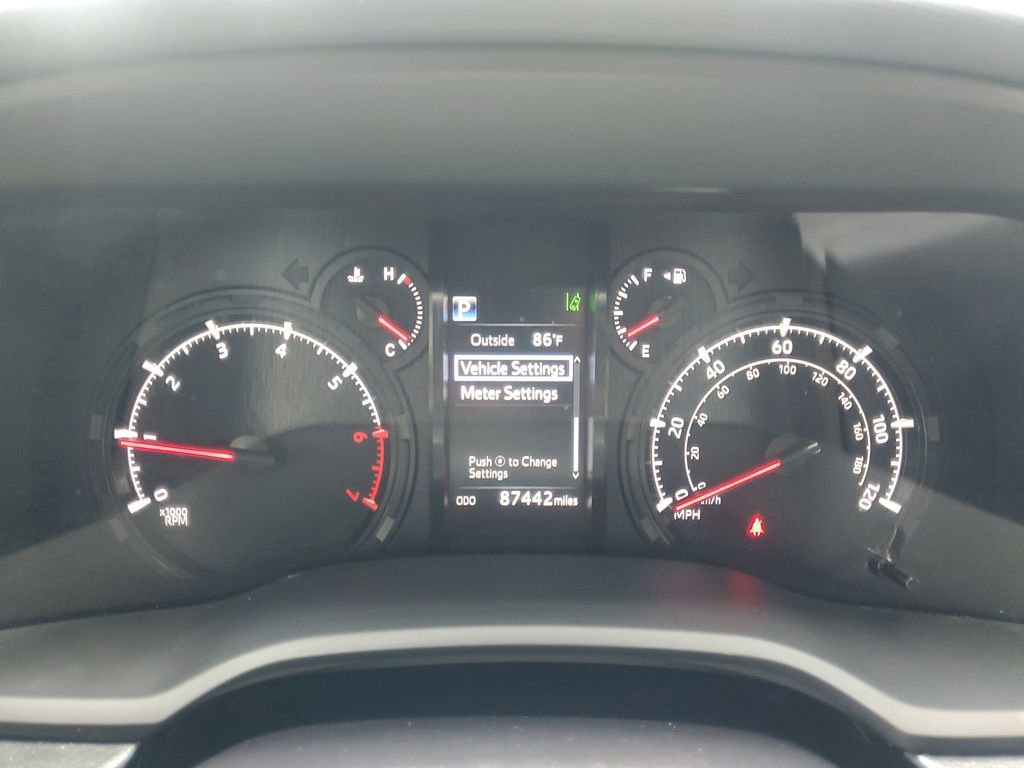 Used 2023 Toyota 4Runner SR5 image 22