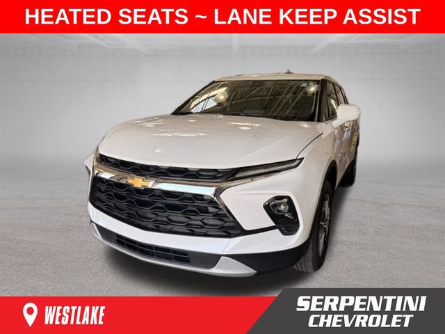 Used 2024 Chevrolet Blazer LT FWD image 1