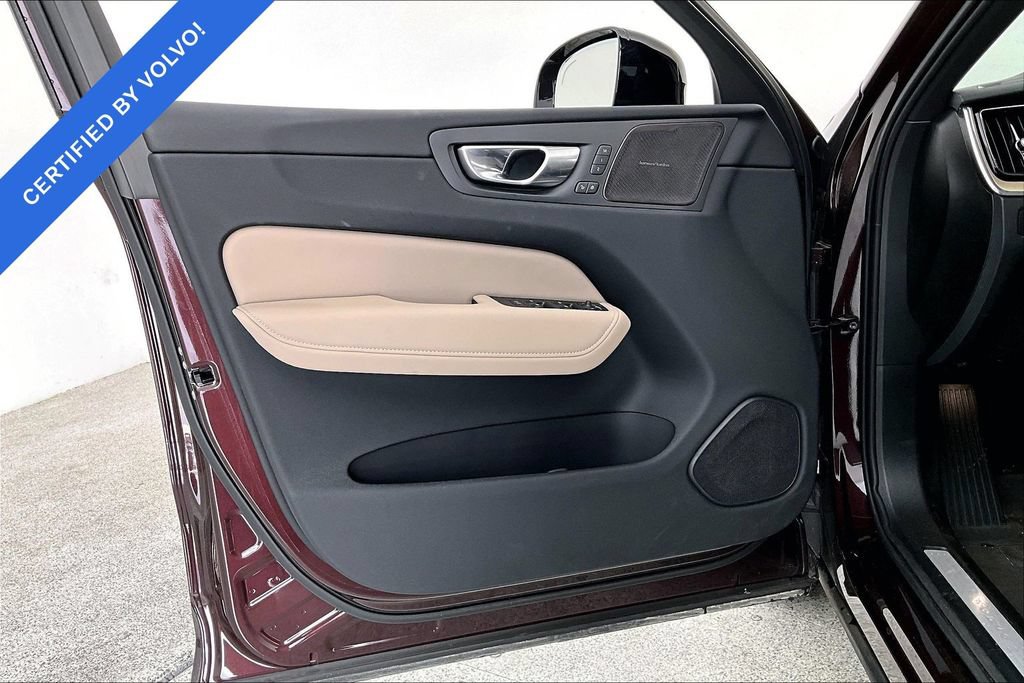 Used 2026 Volvo XC60 B5 Plus w/ Climate Package AWD/4WD image 22