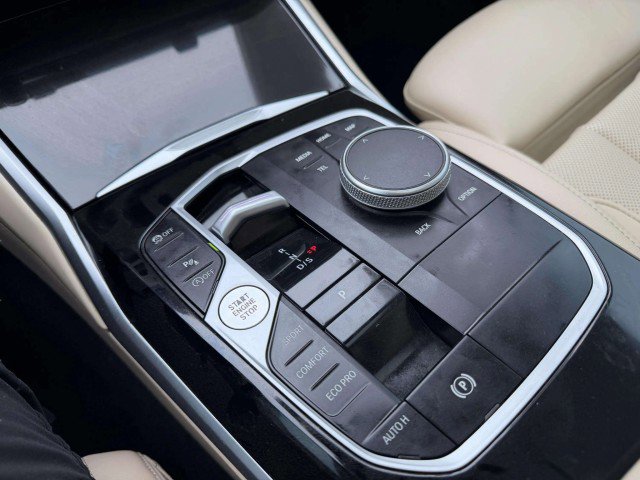 Used 2023 BMW 330i xDrive Sedan w/ Driving Assistance Package image 30