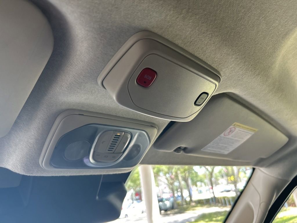 Used 2025 RAM ProMaster 2500 w/ Convenience Group FWD image 43