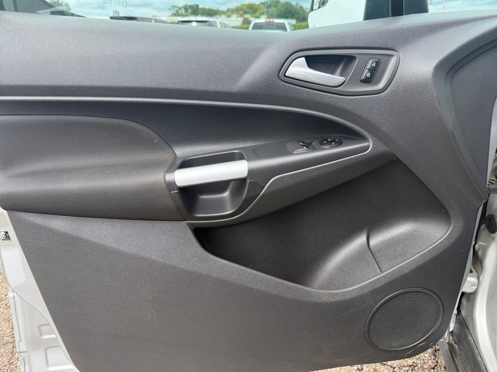 Used 2016 Ford Transit Connect XLT FWD image 26