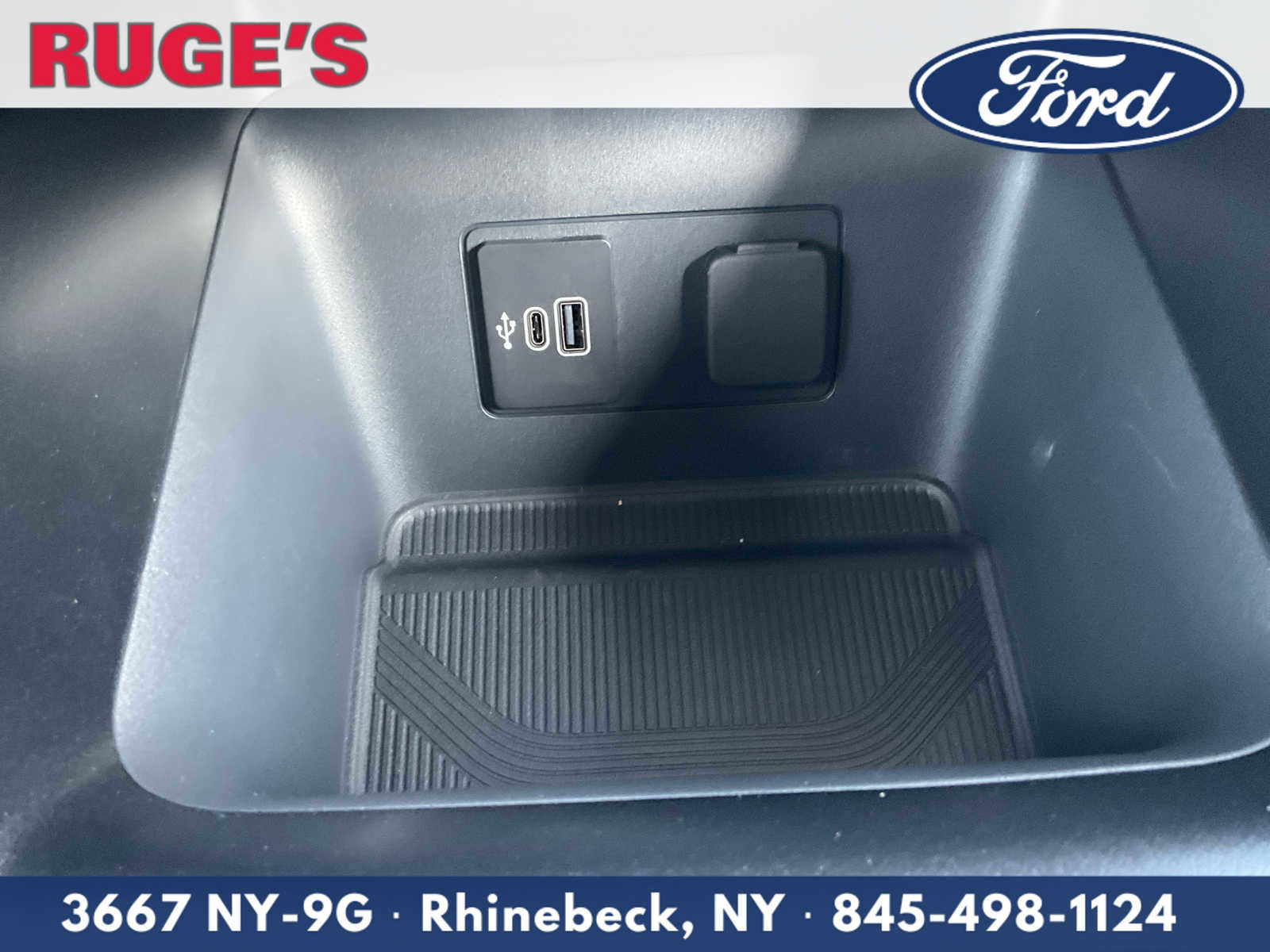 Used 2026 Ford Explorer Active AWD/4WD image 25