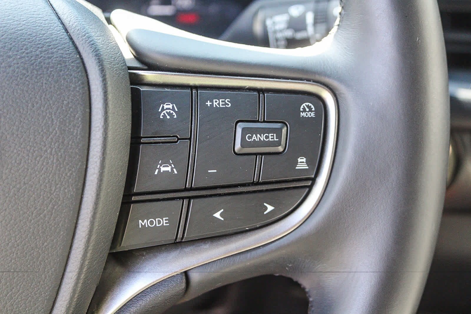 Used 2025 Lexus UX 300h FWD w/ Cold Area Package image 23